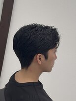 トウキョウクラシックバーバータウン 東京蔵式理髪処(TOKYO CLASSIC BARBER TOWN)&nbsp;ミディアムセンターパート