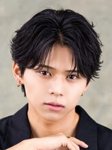 メンズヘアフェイス(Men's hair FACE。) 港南台メンズ|韓国風センターパート×フェザーパーマ