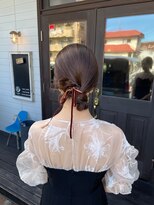 アズグロウヘアー(AS GROW HAIR) タイトなお団子ヘア
