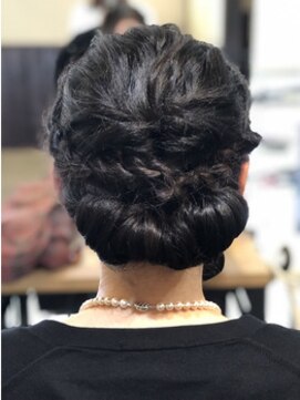 ヘアセット・ヘアアレンジ・アップスタイル・パーティーヘア