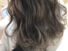 エヌプラス(N+plus)の雰囲気（他店に負けない旬のデザイン提供☆ヘアーのご相談おまちしてます）