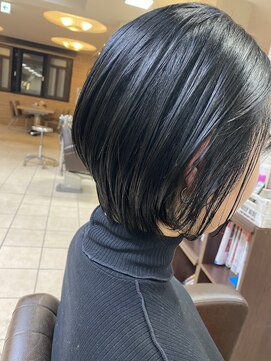 アールモンドヘア新世界 ショートボブ♪