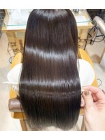 プラグ バイ ネオリーブ(plug by neolive) 酸熱トリートメント　髪質改善　美髪　J