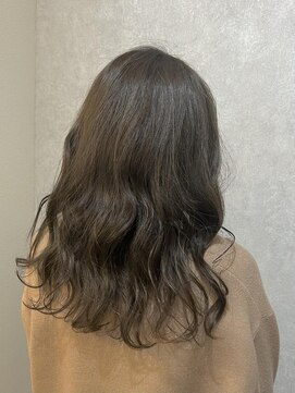 ウィスプ 赤羽店(wisp) オリーブアッシュ