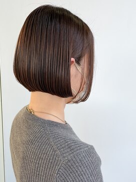 アッシュ 高津店(Ash) ツヤ感たっぷりの丸みボブ