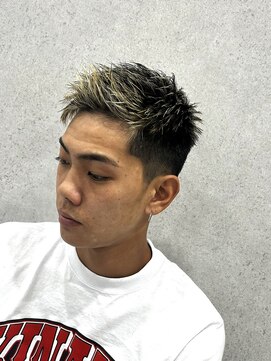 縁 ハナレ(en 870) メッシュ　ベリーショート　アップバング