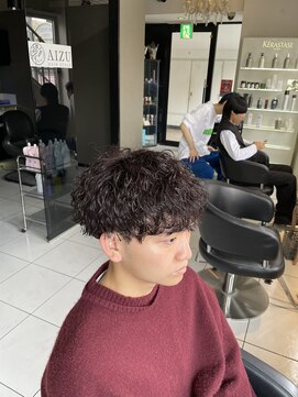 アイズ 海老名(AIZU) 波巻きスパイラルパーマ ツイストスパイラル メンズマッシュ
