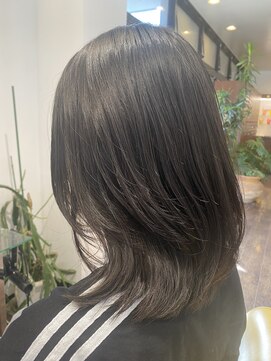 ネバーランド 平成店(NEVER LAND) #レイヤー#レイヤーカット#黒髪