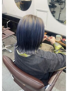 アオ(AO。) デザインカラー/ルーツカラー/切りっぱなしボブ