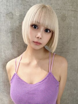 モニカ(MONIQA) ブロンド