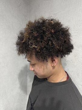 ラ カルモ(LA CALMO) アフロ