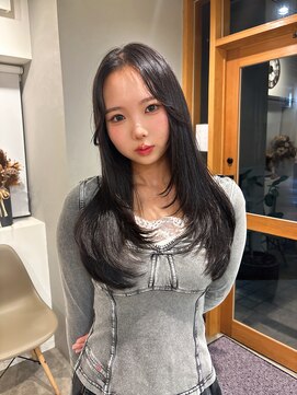 ヴィンスジオ 岐阜駅南(vince gio) レイヤーカット/ハイレイヤーカット/艶髪