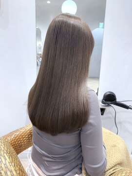 ティエラ 原宿 表参道(Tierra) 【関日葉里】イルミナ新色"ネモフィラ"カラー