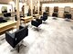 アグ ヘアー モイカ 新札幌駅前店(Agu hair moika)の写真/お子様連れのご来店もOK◎忙しいママ・パパも、ご家族で通いやすいサロン♪