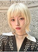 横浜西口顔周りカットショートボブブリーチカラーダブルカラー