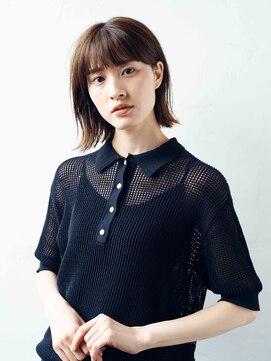 アデリタ(Adelita) ヘルシーな切りっぱなしボブ