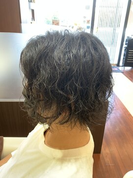 ビアンコ(BlANCO) 長めスパイラルパーマ（堀江）