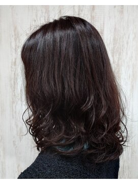 美容室 セサミ ふんわりウェーブパーマ