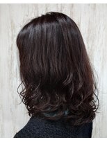 美容室 セサミ ふんわりウェーブパーマ