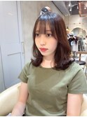 斜めバングデザインカラーグレージュ【韓国ヘア/顔まわり】