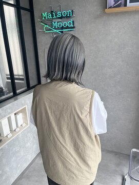 ムード タテマチ(mood tatemachi) インナーカラー　アウトカラー　シルバー×グレー