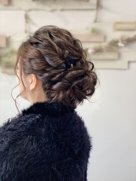 ヘアセットサロンエッジ(Edge) パーティにお出かけアップヘア