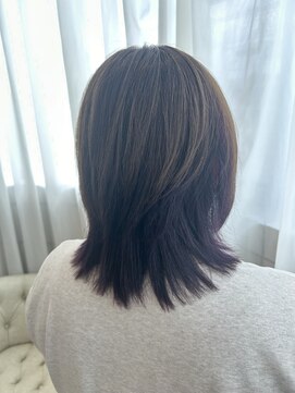 シェノン(Chainon) ミディアムストレート×オーキッドカラー