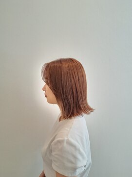 カラ(Cara) 艶髪切りっぱなしボブ♪