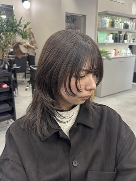 パロ(PALO) レイヤーカット/顔まわりレイヤー