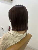 ニュイ(nui.)&nbsp;ピンクカラーの外はねスタイル