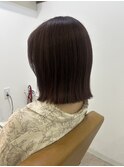 ピンクカラーの外はねスタイル