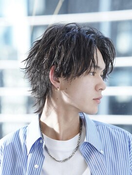 アルファ 新宿(alpha) 【alpha 新宿】センターパート×ツイストスパイラル