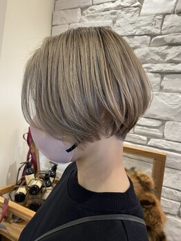 ルクール(Le Coeur)の写真/髪質や骨格を見極め、あなたに一番似合うスタイルをご提案！ハイトーンやダメージレスもご相談ください◎