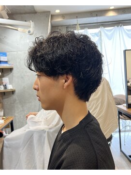 マノハル(MANOHARU) くせ毛活かし/センターパート