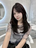 フォンズ(FONS)&nbsp;透明感グレーブラック/ロングレイヤー/ワンカール/表参道