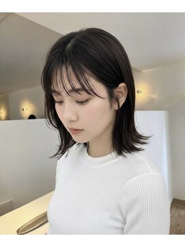 小顔ヘアでつくる外ハネミディ/東淀川区淡路髪質改善レイヤー