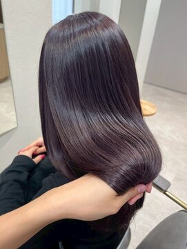 ミア(mia) 大人シアーベージュミニウルフボブミディアムレイヤー