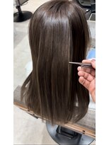 ケアリー 千葉ニュータウン中央(Carelly)&nbsp;ダメージを抑えた艶髪ストレート