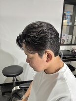 ノイ(NOI)&nbsp;メンズカットメンズパーマフェザーパーマセンターパート札幌大通