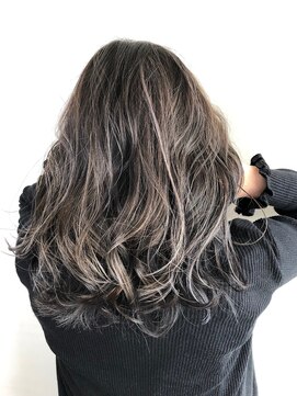 ヘアプロデュース ピエシャス(HAIR PRODUCE PIECIOUS) ハイライトカラー