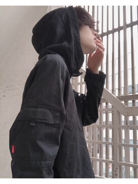 シン(syn) 前髪長めマッシュウルフ