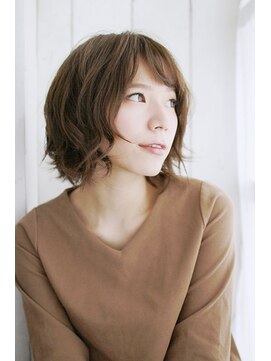 リーニアプラスエヌ(LINHA +n) 20代30代40代 イメージ自在のウルフボブ【長浜】