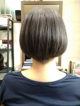 キャシー(KYACY) ショートボブ