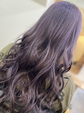 ラビス 浦和(Lovis) デザインカラー/レイヤーカット/ウェットヘア/夏のヘアアレンジ