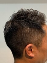 クローバー(CLOVER)&nbsp;心斎橋　小林広明　ショート　ベリーショート