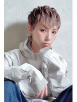 クシュ 所沢西口プロぺ通り(kusyu... )&nbsp;ショコラアッシュ/ヘルシースタイル/ふんわりカール/金髪ボブ