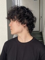 ソーコ 渋谷(SOCO)&nbsp;波巻きスパイラルパーママッシュショート無造作パーマ刈り上げ