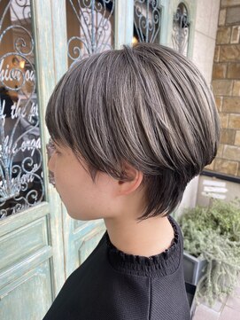 クララデアンシュシュ(Kurara de UN CHOU CHOU) シルバーグレージュ