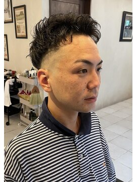 グレイスフルバーバーロンドン 大宮店(Graceful Barber London) ロンドンカールスキンフェード【大宮/バーバー】