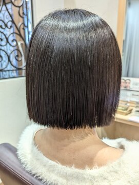 ヴィサージュジョイン(VISAGE join) 切りっぱなしボブ